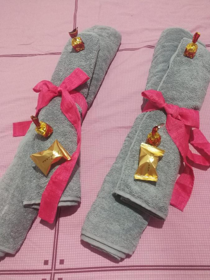 Habitacion Piso Particular En 카스티예하데라쿠에스타 외부 사진