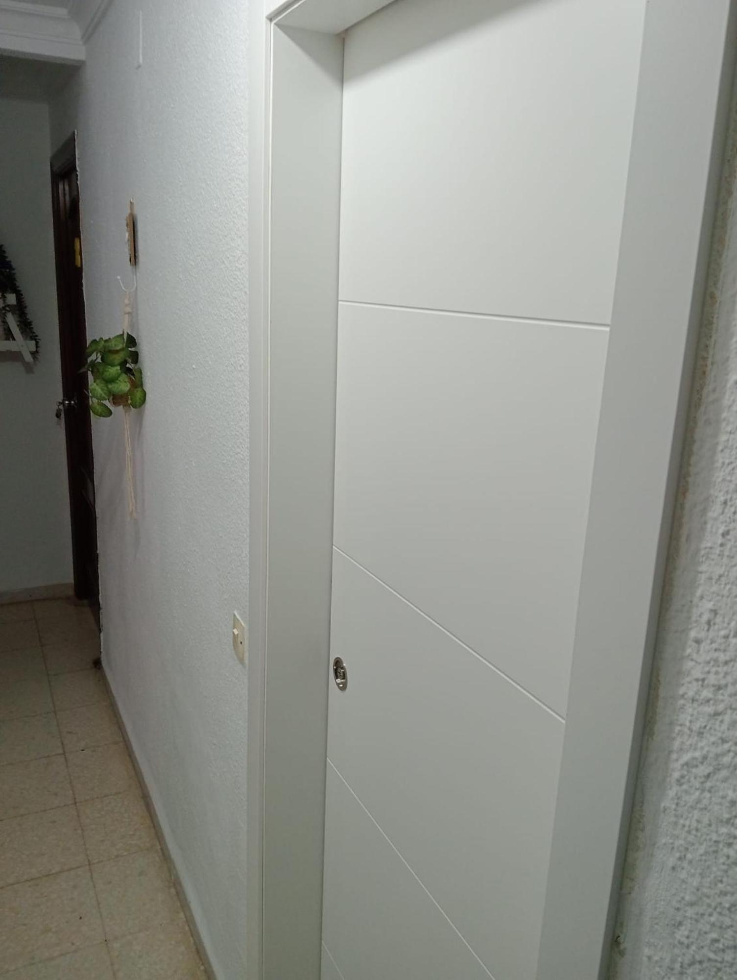 Habitacion Piso Particular En 카스티예하데라쿠에스타 외부 사진